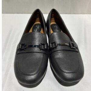Eurosoft Black Leather Loafer Women's Size 7 Flats Slip On shoes Comfort